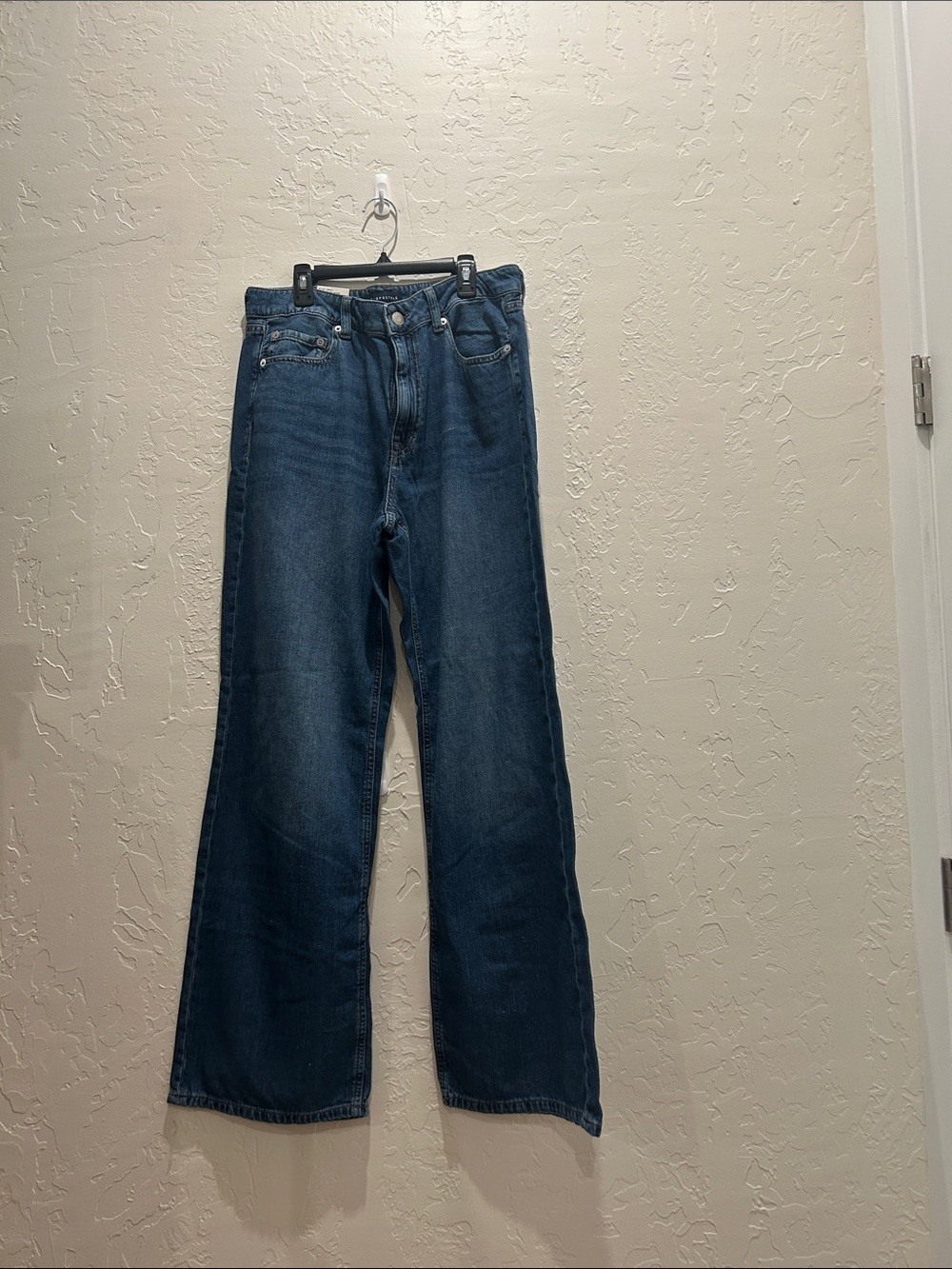 Women’s Dark Blue Denim Jeans - Classic Straight Fit NWT